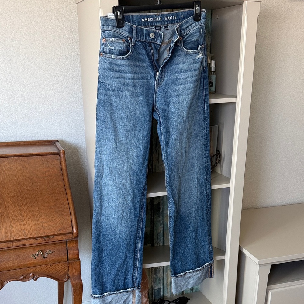 American Eagle Outfitters women’s  Relaxed Fit Denim Jeans